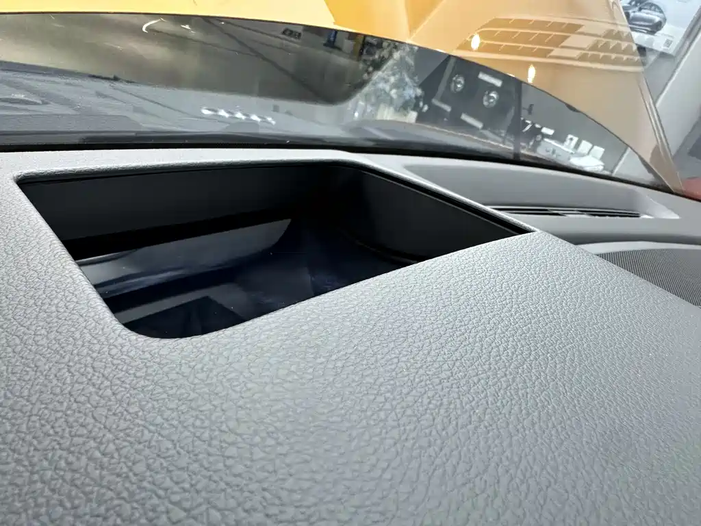 Audi Q8 2025 — фото 12