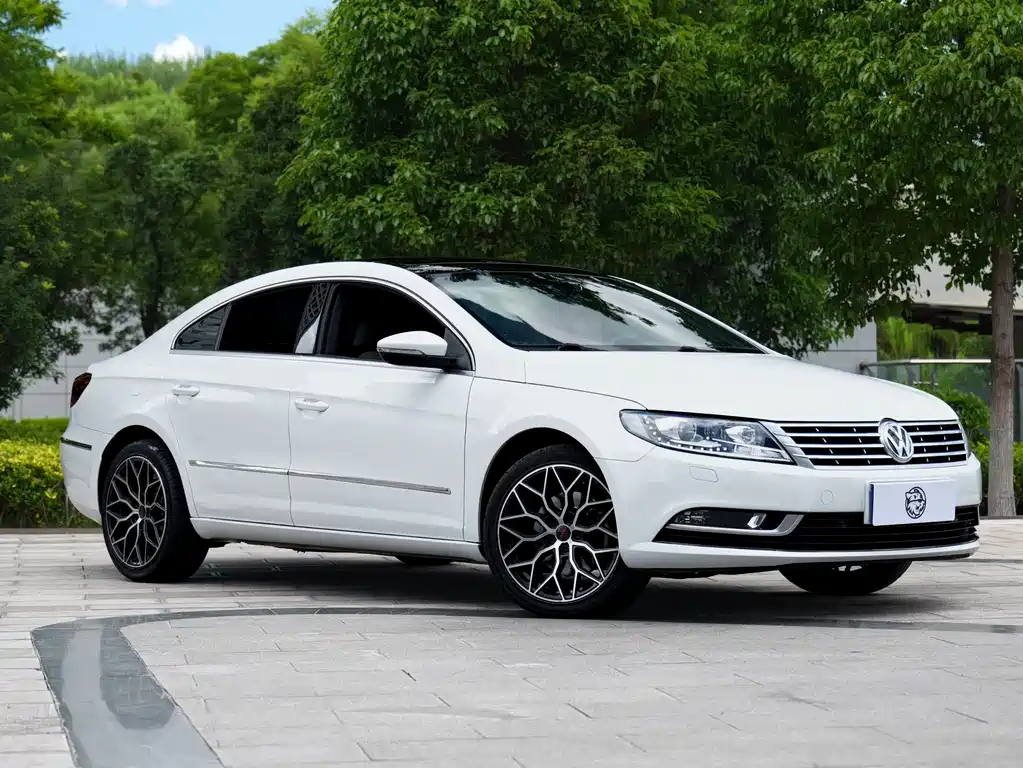 Volkswagen CC 2016 — фото 1