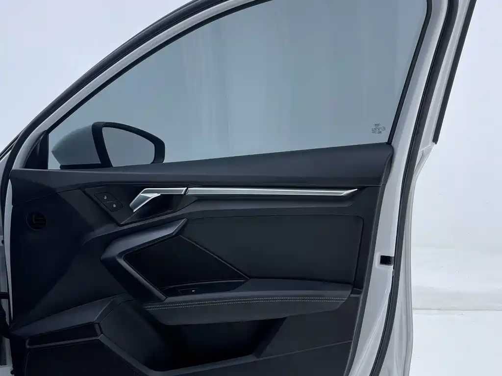 Audi A3 2022 — фото 22