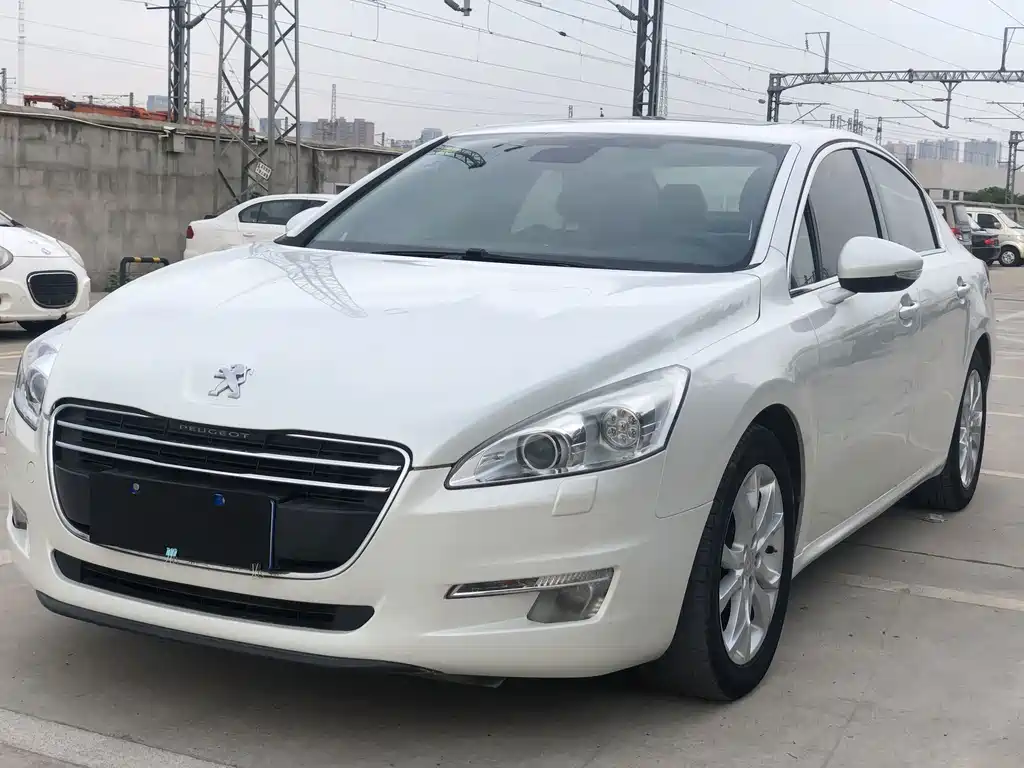 Peugeot 508 2014 — фото 1