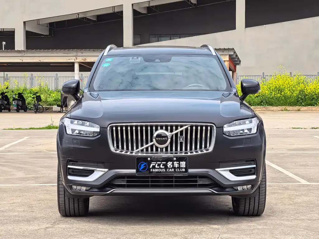 Volvo XC90 2020 — фото 2