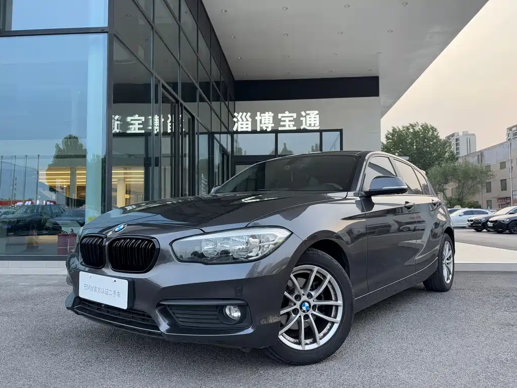 BMW 1 Series 2019 — фото 2