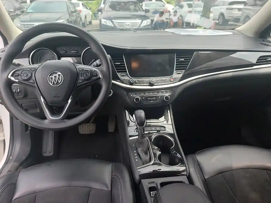 Buick Verano 2016 — фото 12