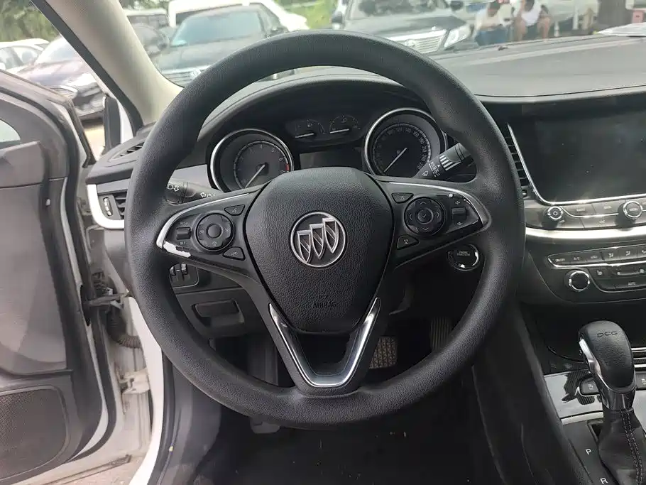 Buick Verano 2016 — фото 15