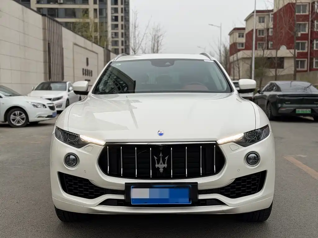 Maserati Levante 2017 — фото 2