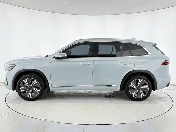Geely Xingyue L 2022