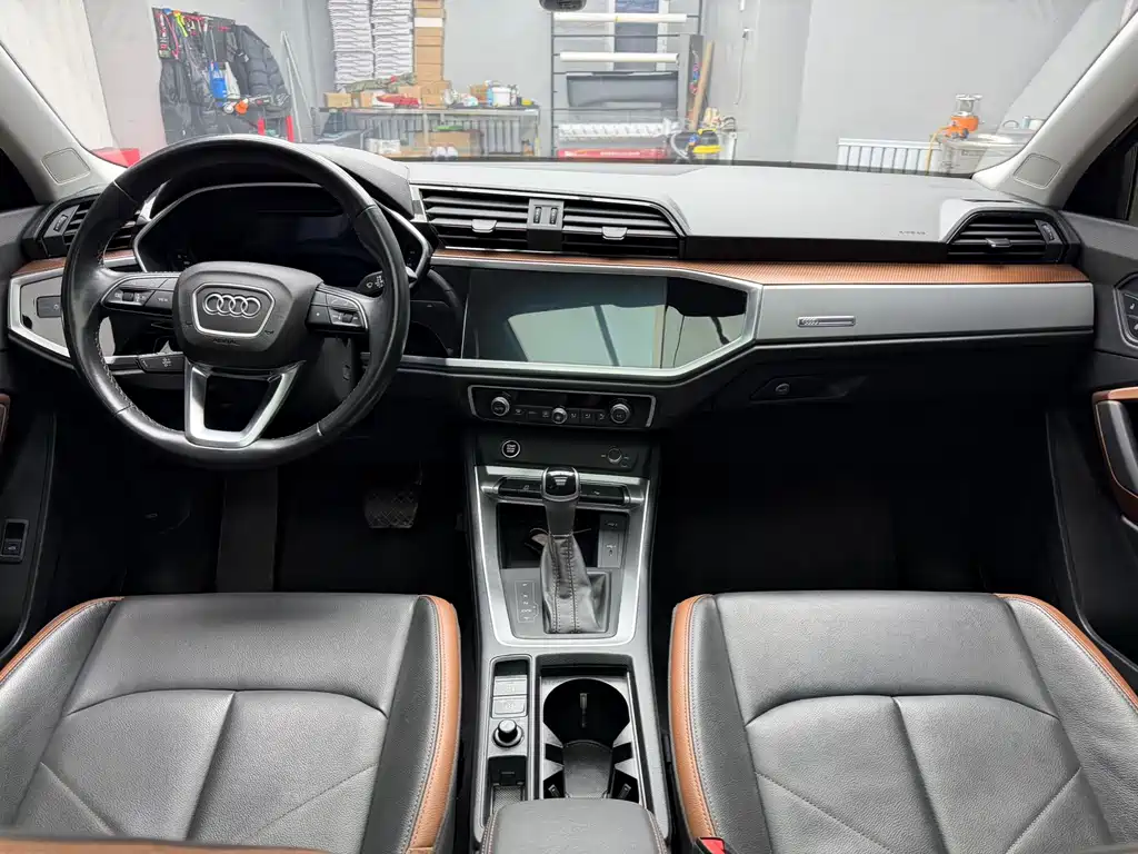 Audi Q3 2022 — фото 10