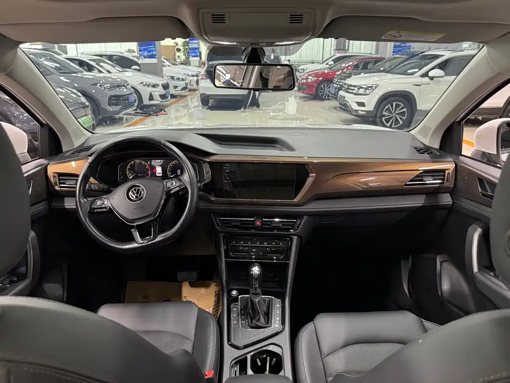Volkswagen Tharu 2022
