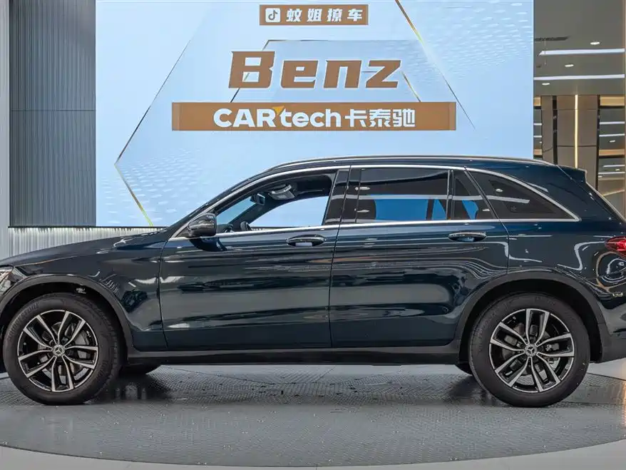 Mercedes-Benz GLC 2022 — фото 3