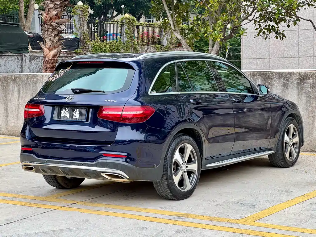 Mercedes-Benz GLC 2017 — фото 10