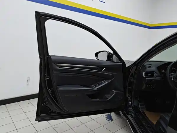 Honda Accord 2022
