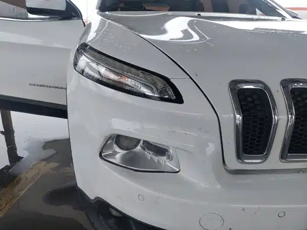 Jeep Cherokee 2016