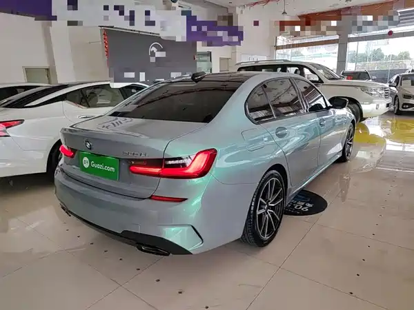 BMW 3 Series 2021