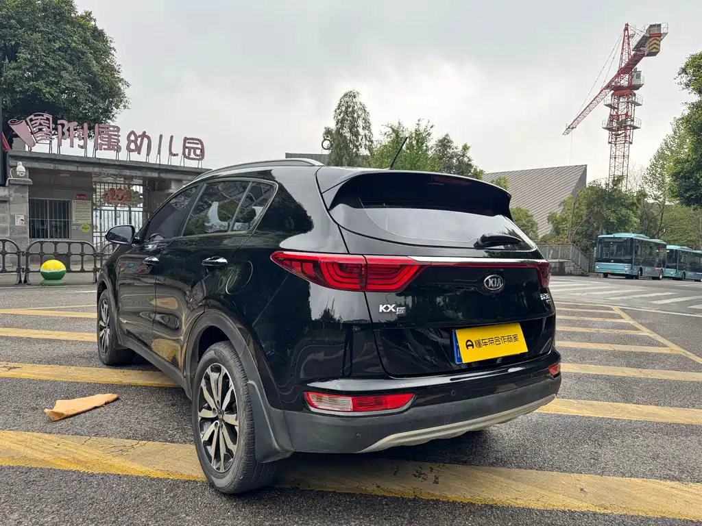 Kia KX5 2016 — фото 10