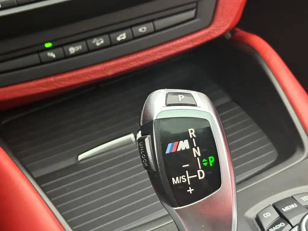 BMW X6 M 2013 — фото 18