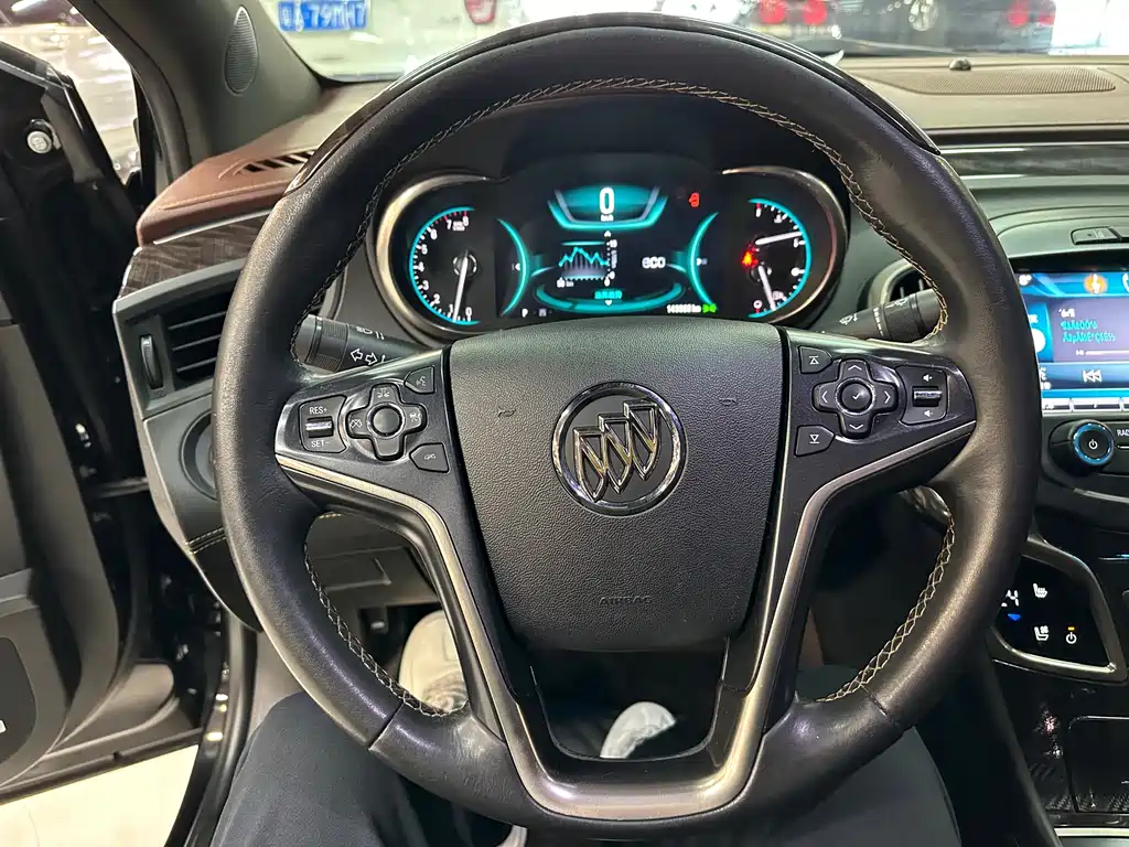 Buick LaCrosse 2014 — фото 24