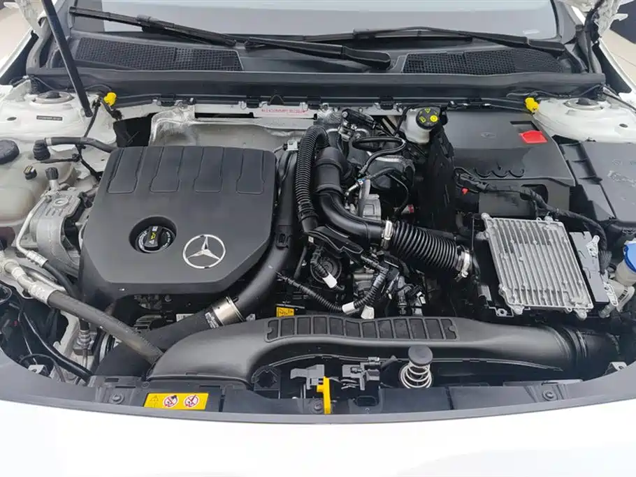 Mercedes-Benz A-Class 2023 — фото 10