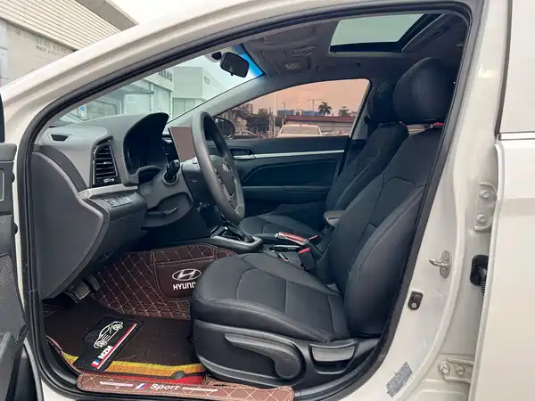Hyundai Celesta 2018