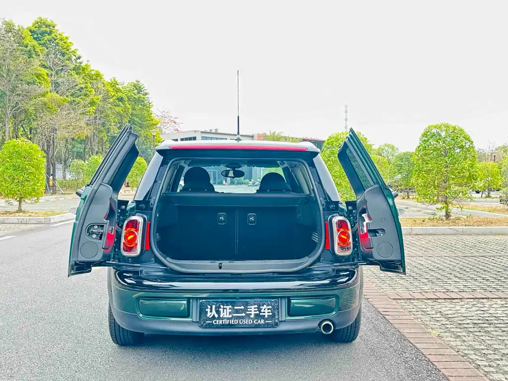 MINI Clubman 2010 — фото 10