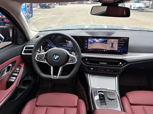 BMW 3 Series 2025