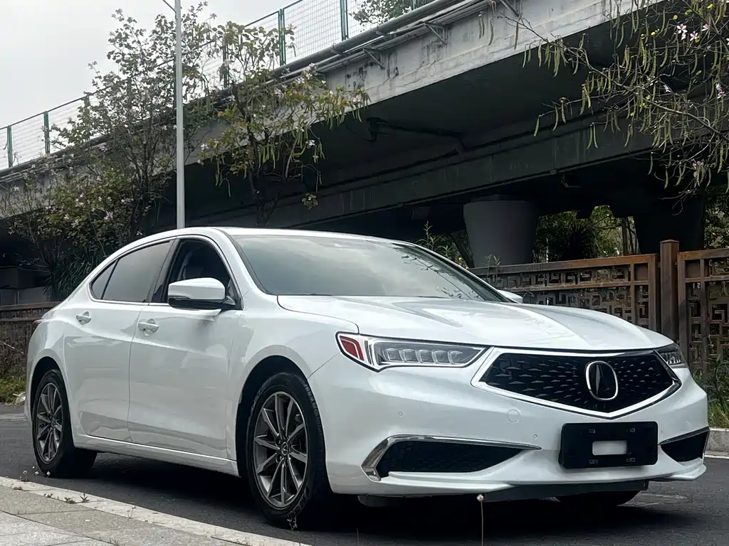 Acura TLX-L 2018 — фото 2