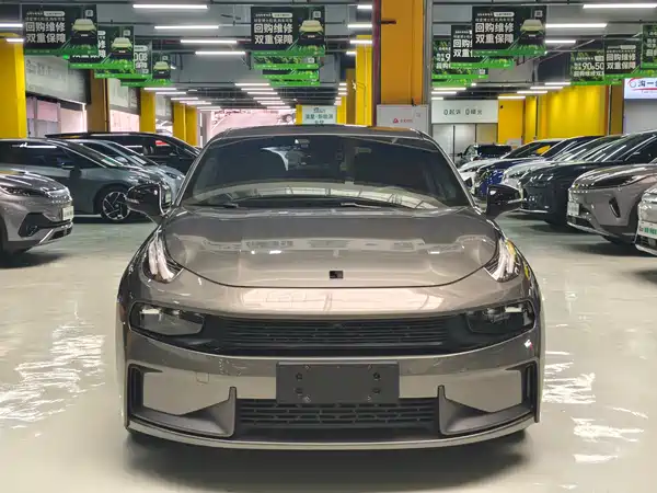 Lynk & Co 03 2021
