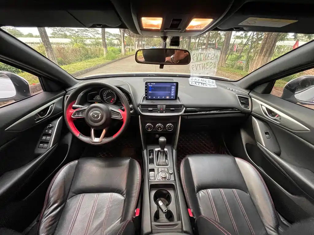 Mazda CX-4 2019 — фото 16
