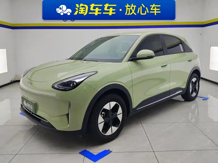 Geely Galaxy Starwish 2025 — фото 1