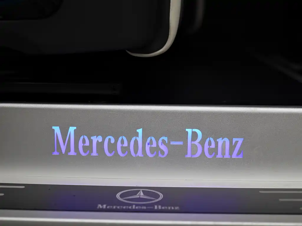 Mercedes-Benz V-Class 2018 — фото 35