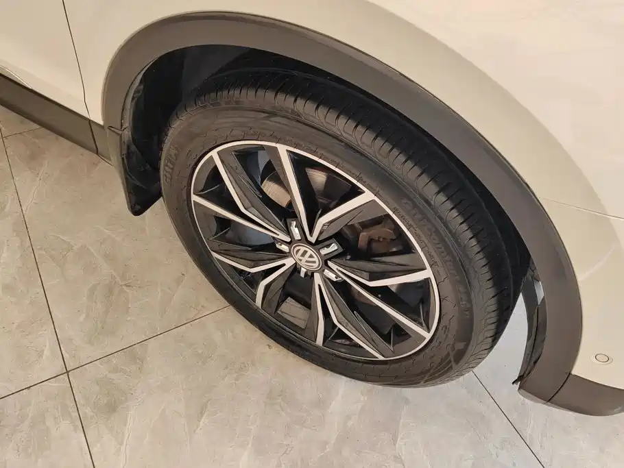 Volkswagen Tiguan L 2019