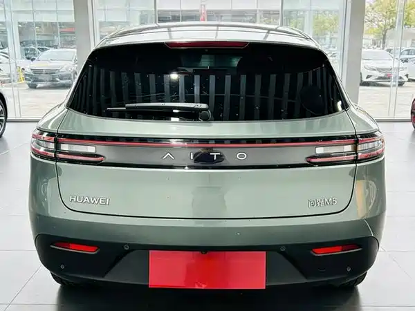 AITO M5 2022