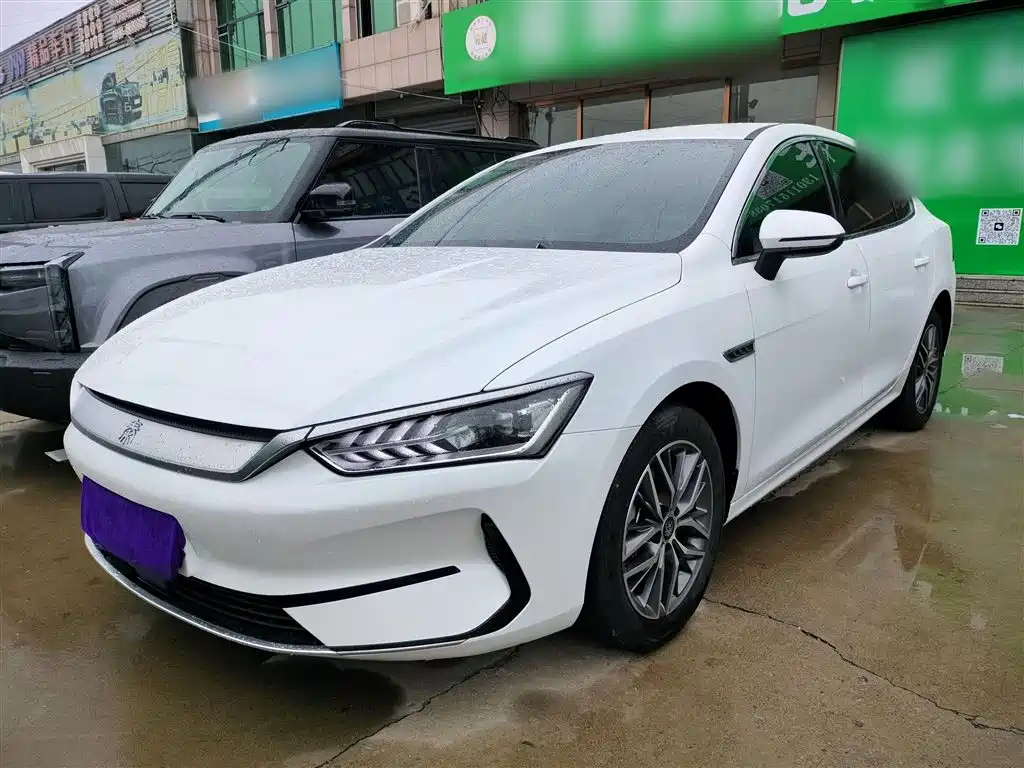 BYD Qin PLUS 2024 — фото 2