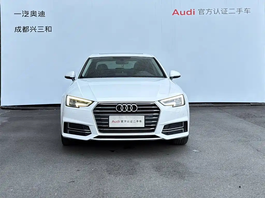 Audi A4L 2019 — фото 2