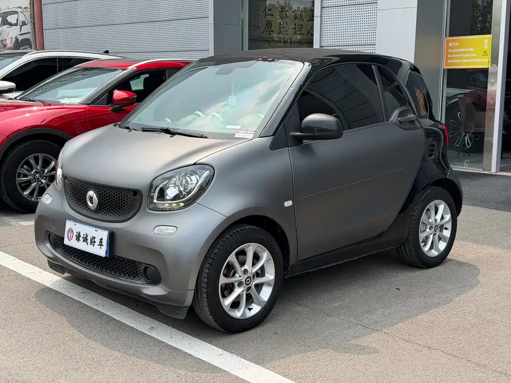 smart fortwo 2017 — фото 1