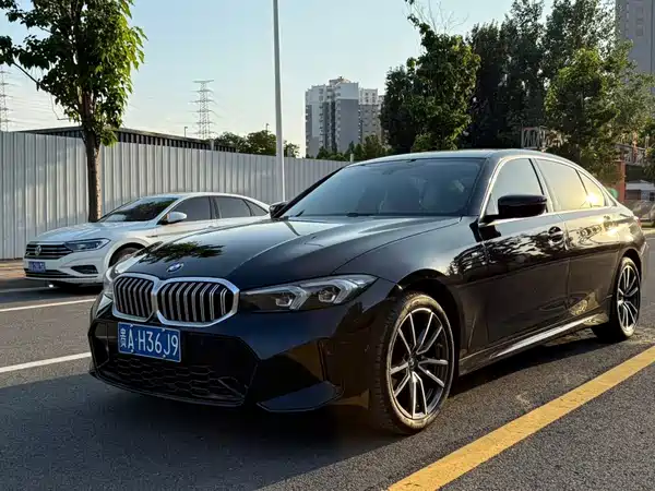 BMW 3 Series 2022