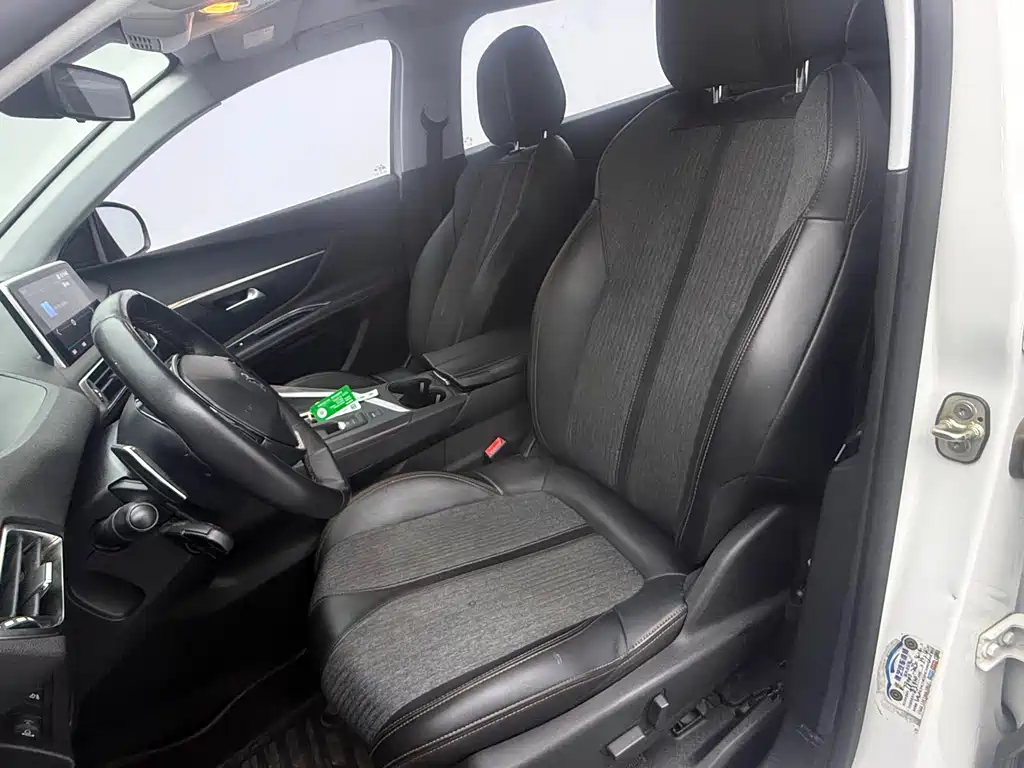 Peugeot 5008 2017 — фото 10