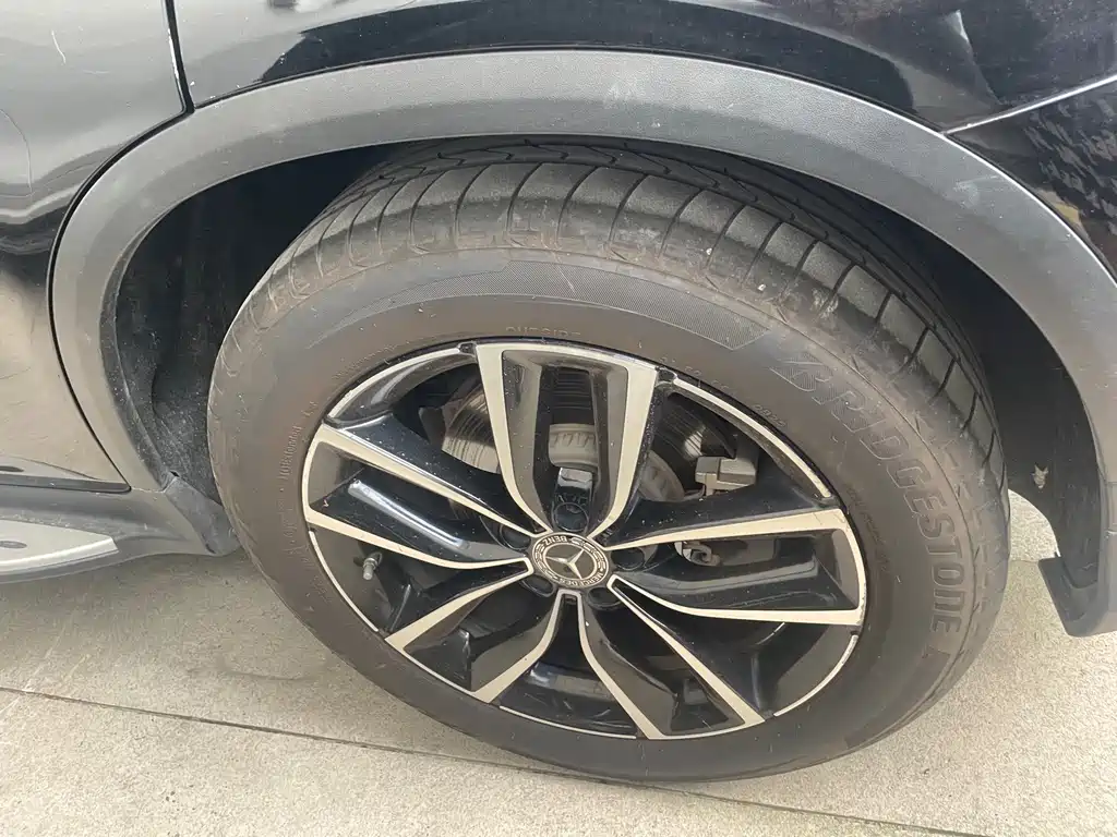 Mercedes-Benz GLC 2019 — фото 14
