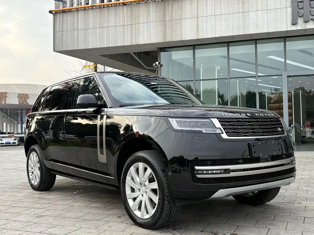 Land Rover Range Rover 2024 — фото 2
