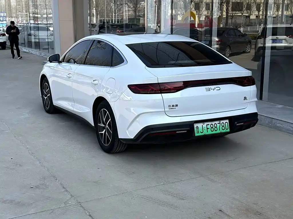 BYD Qin L 2024 — фото 4