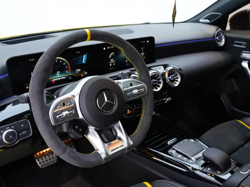 Mercedes-Benz CLA AMG 2022 — фото 8