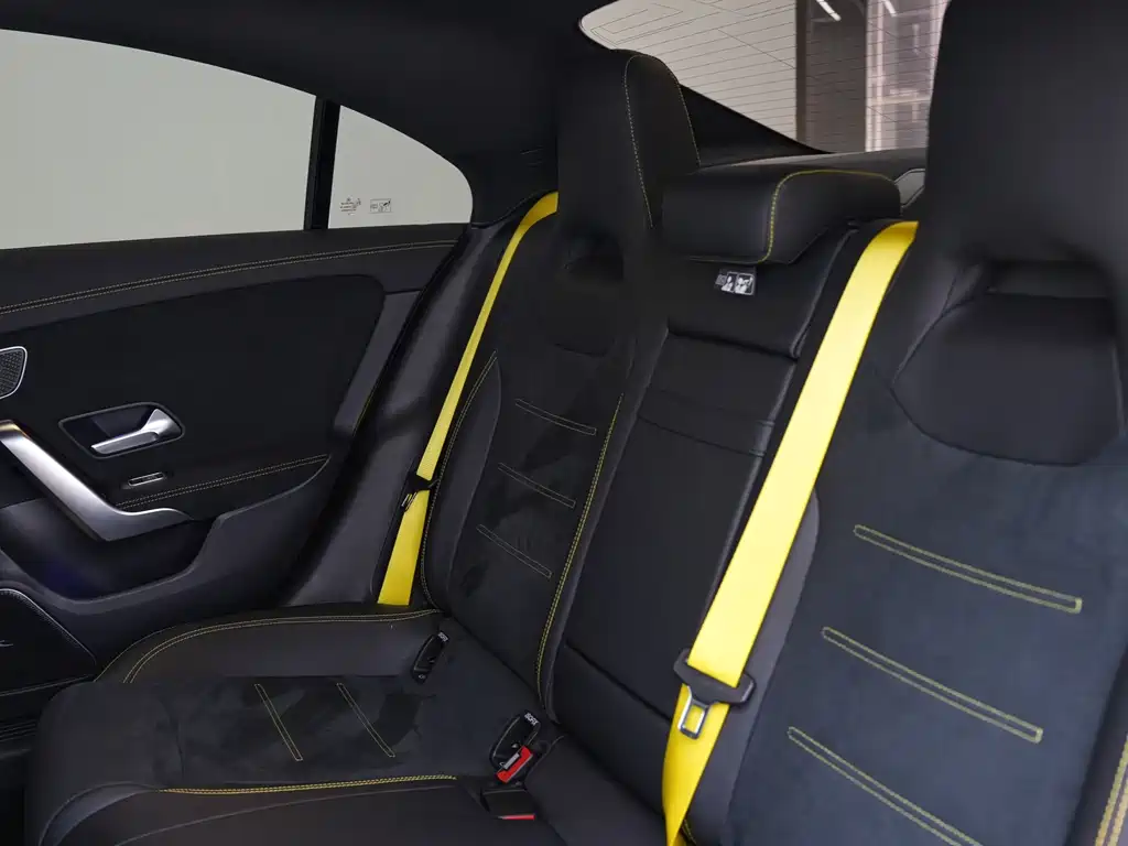 Mercedes-Benz CLA AMG 2022 — фото 13