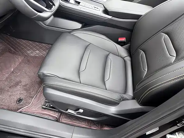 Geely Xingrui 2023