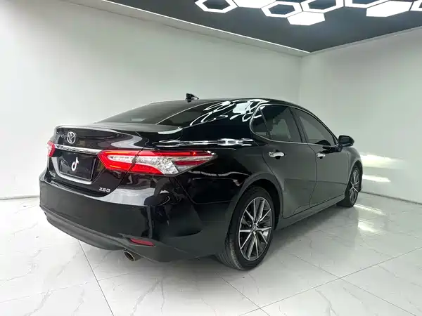 Toyota Camry 2023