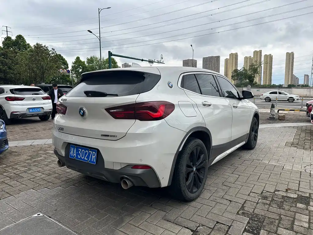 BMW X2 2023 — фото 7