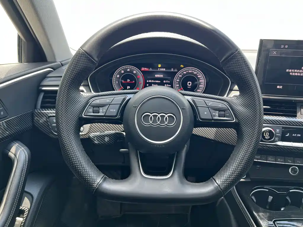 Audi A4L 2022 — фото 8