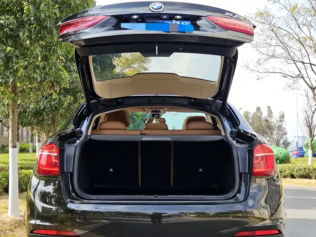 BMW X6 2015 — фото 18