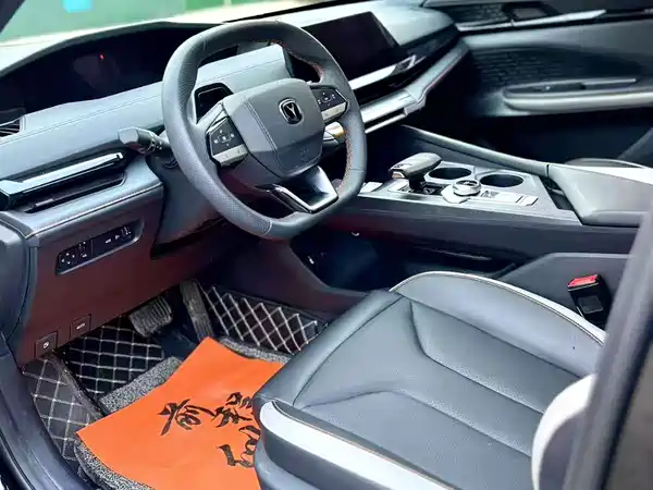 Changan UNI-V 2023