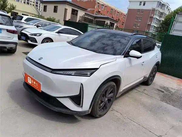 Dongfeng Fengshen L7 2025
