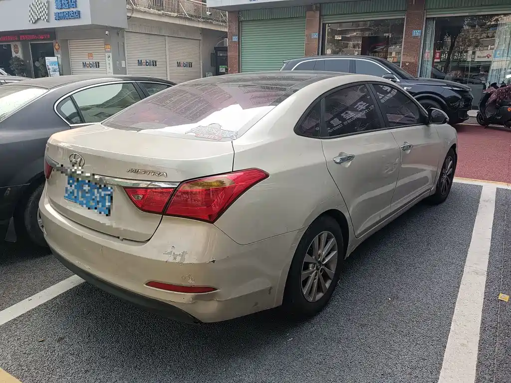 Hyundai Mistra 2015 — фото 2