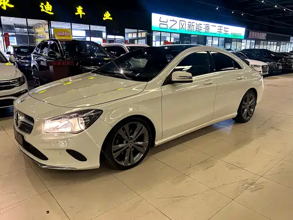 Mercedes-Benz CLA 2017